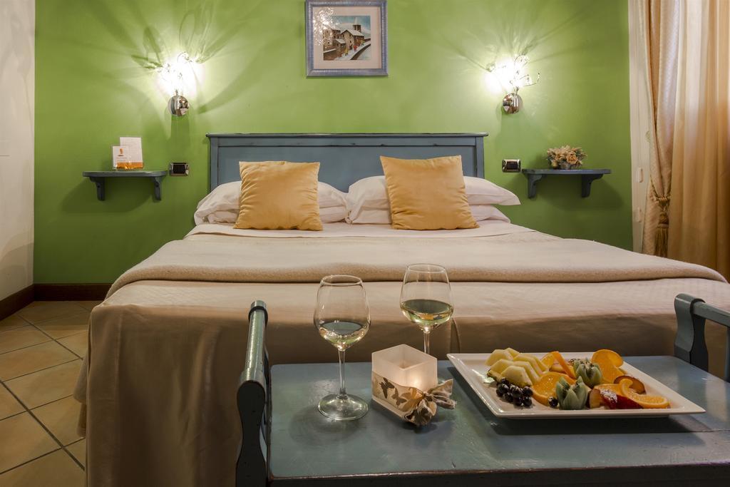 Il Melograno Agriturismo & Spa Pianello  Экстерьер фото